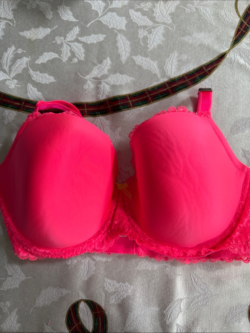 Victoria's Secret Neon Pink Lace-Trim T-Shirt Bra